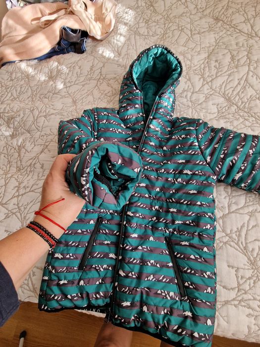 Детско двулицево зимно яке за 10 г