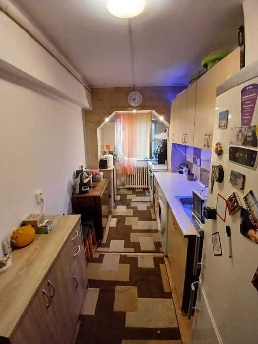 Vand garsoniera Simeria, zona ultracentrala