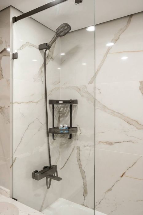 Современная посуточная уютная студия со своей парковкой в NRG U Tower