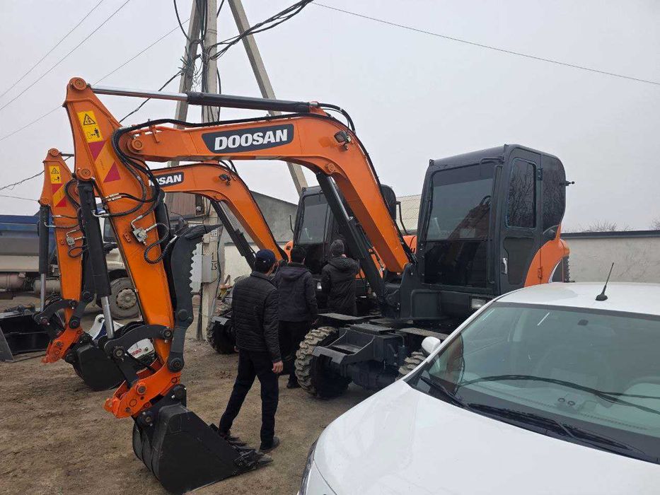 Продается эксковатор DOOSAN DX60-9c