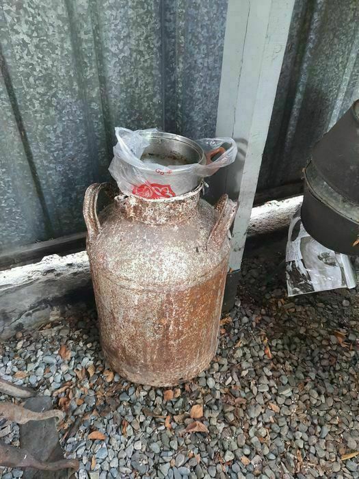 Продам ..листайте..вазон ссср 2шт ..цены разные