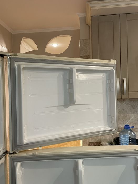 Б/У холодильник