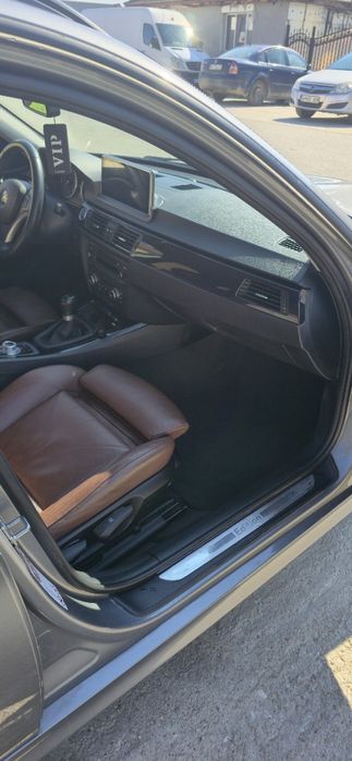 Vând BMW 318d e91 an 2010 euro5