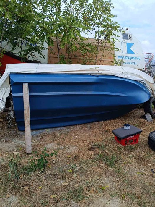 Продавам лодка YERLYURT-КОЛЕДНА  промоция