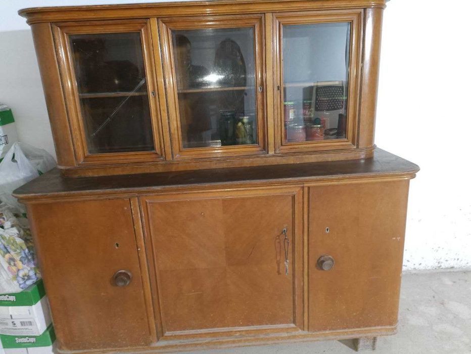 Продаётся Старинный Шкаф Буфет 1960 года Антиквариат