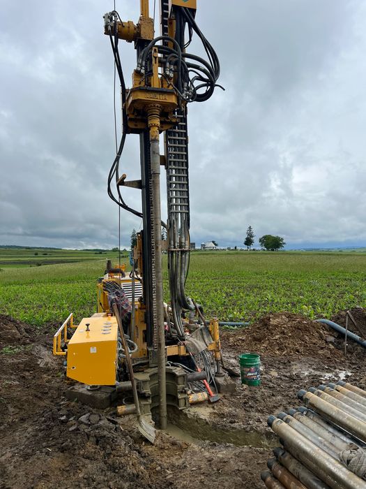 Foraje puturi apă, foraje geotermale, micropiloți