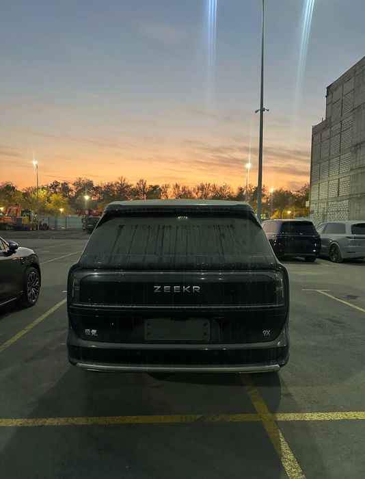 Zeekr 9x ultra 70 kw тайер