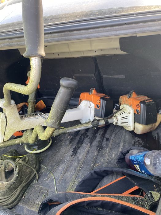 Покос травы с триммером