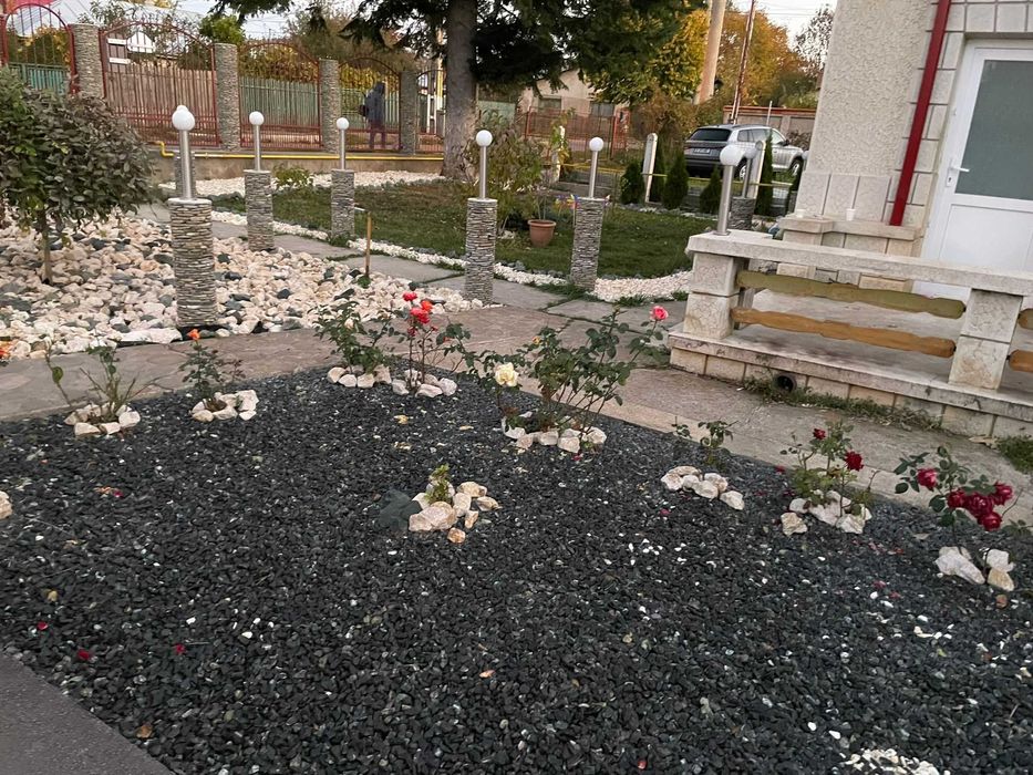 Piatra negru albăstrui decorativa gri granit negru diferite dimensiuni