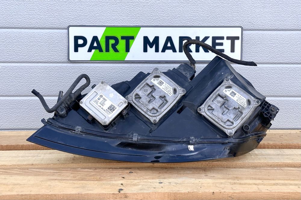 Десен фар AUDI A7 S7 RS7 Full Led 4G8941774