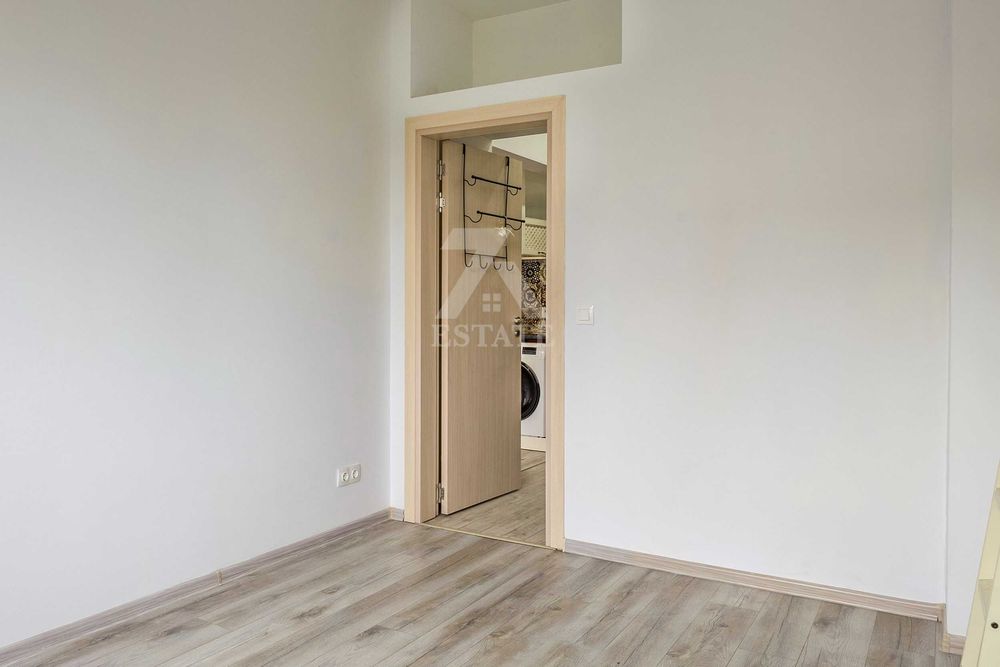 Дава се под наем Магазин в София, Център - 85 кв.м за 880 € - Снимка #9