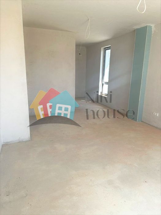 Продава се Къща в с. Приселци, Област Варна - 158 кв.м за 1257 €/кв.м - Снимка #8