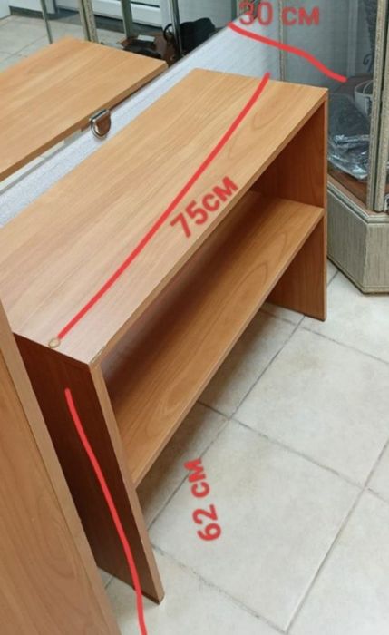 Шкафы, витрины, стойка