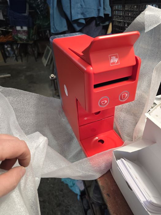 Aparat cafea / espresor Illy Francis cu capsule