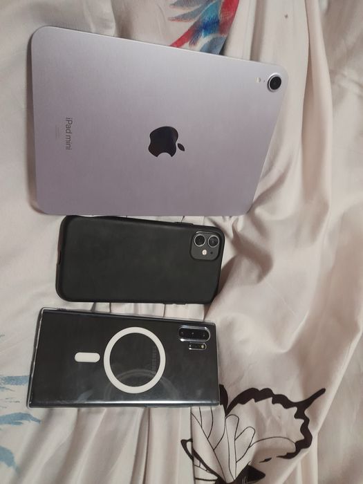 IPhone 11 Samsung Not 10+ IPad a17 Pro
