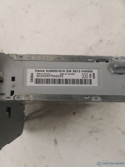 Cd Player Auto Skoda Fabia Ii (542) [ 2006 - 2014 ] Oem 5J0035161A