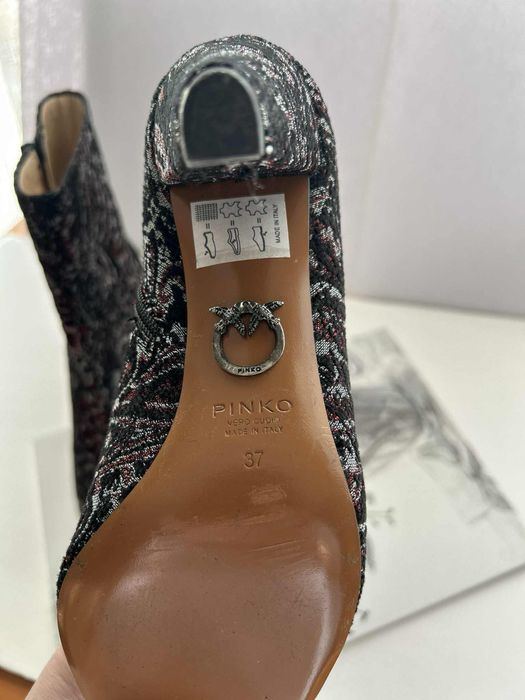 Боти Pinko, текстил и естествена кожа