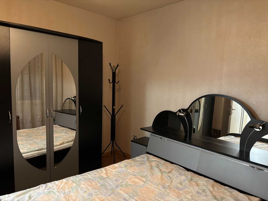 Дава се под наем Двустаен апартамент в Силистра, Митница - 64 кв.м за 50000 € - Снимка #2