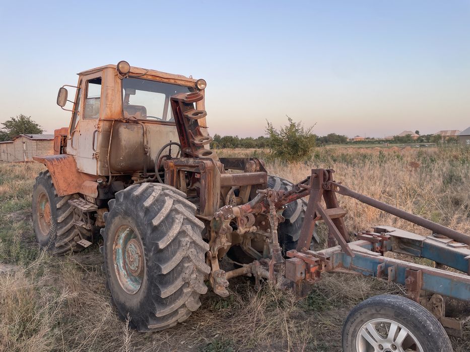 Т 150 трактор 1987 йил.