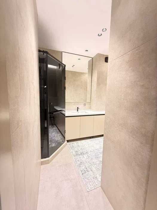 Срочно продам Яшнабад Махтумкули 2/4/9 Евро квартира