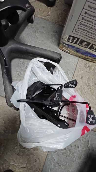 Кресло офисная кожзам