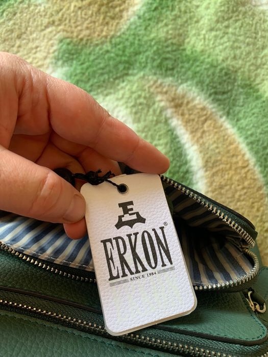 Чисто нова дамска раница Erkon от естествена кожа.