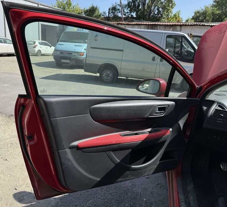 Citroen C4 1.6THP на части