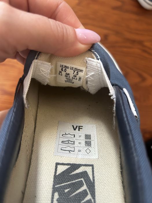 Кецове Vans 38 номер намалени на 19 евро до 26/06/26