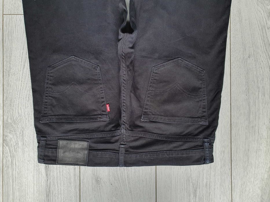 Blugi LEVI'S 504 - Marime W33 L32 (Talie 89 cm)