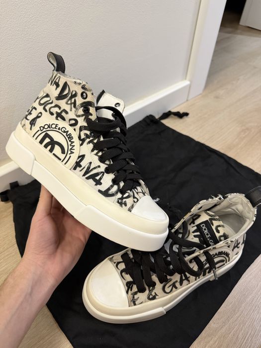 dolce&gabbana sneakers size 39