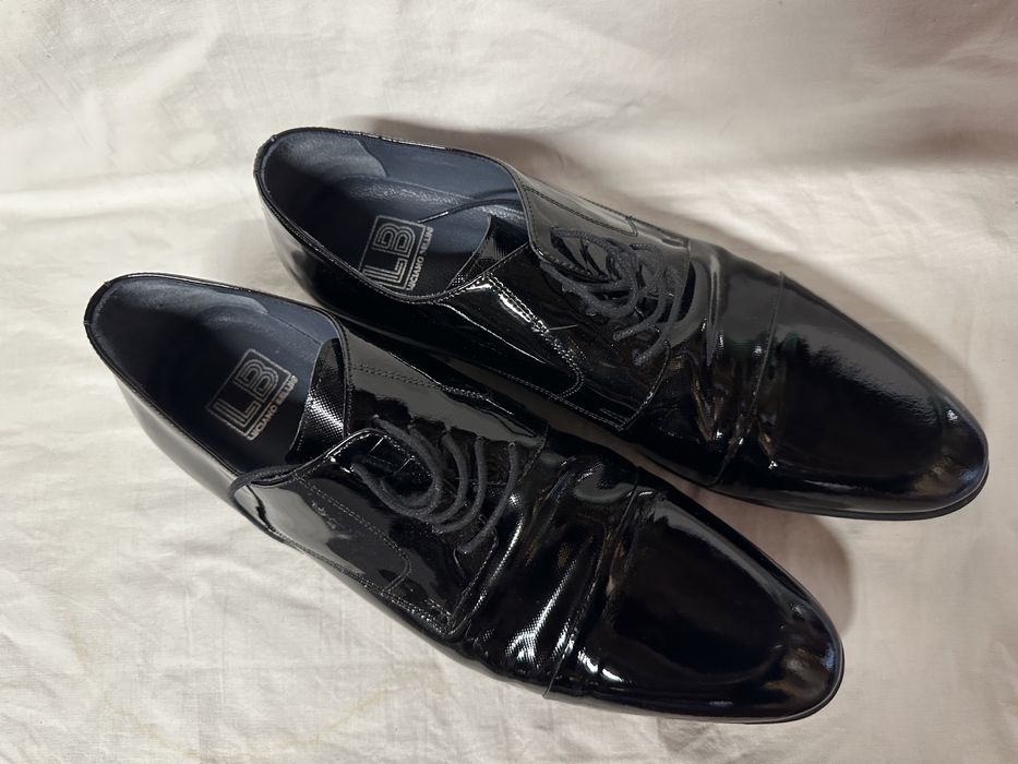 Обувки Luciano Bellini - 45 номер