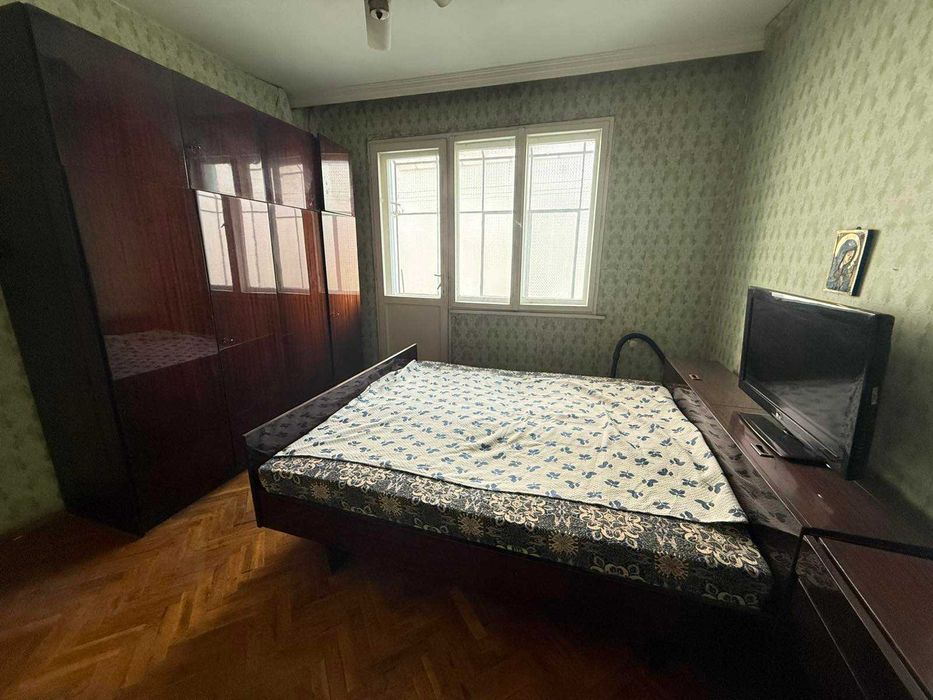 Продава се Четиристаен апартамент в Пловдив, Гагарин - 96 кв.м за 2256 €/кв.м - Снимка #5