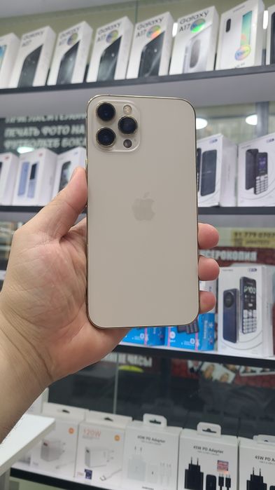 Iphone 12pro max sotiladi