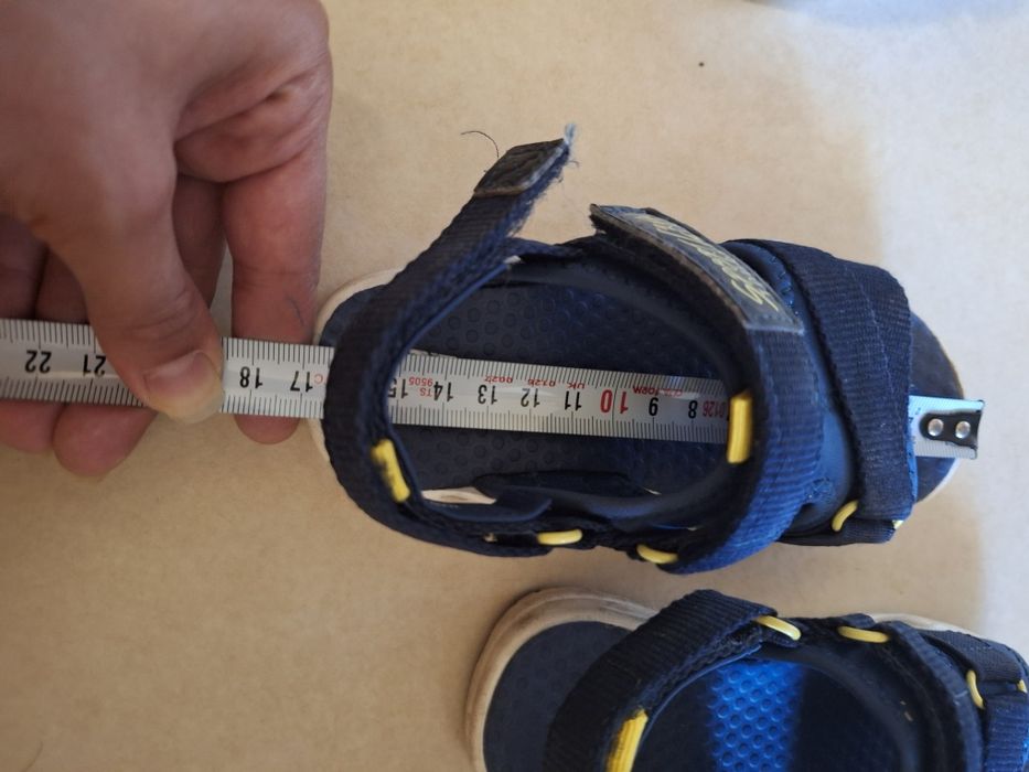 Сандали за момче