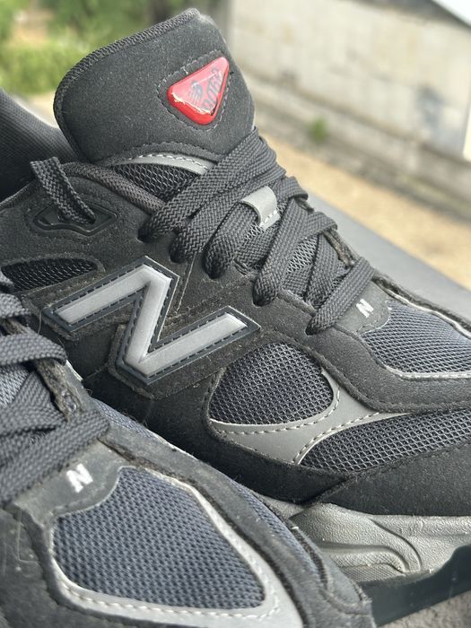Обувки  New balance 9060 черни