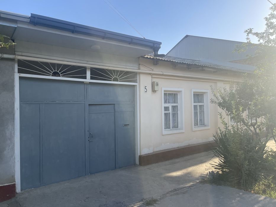 Hovli 3 xonali Bog’ishamol tomonda
