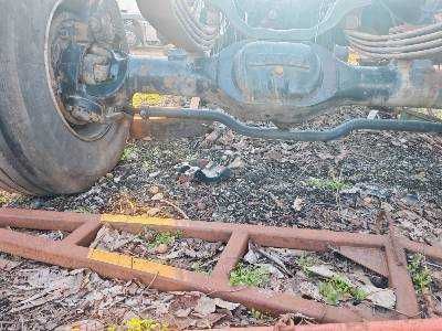 3 бр. мостове за MAN 6x6 + раздатъчна кутия – 18 000 км