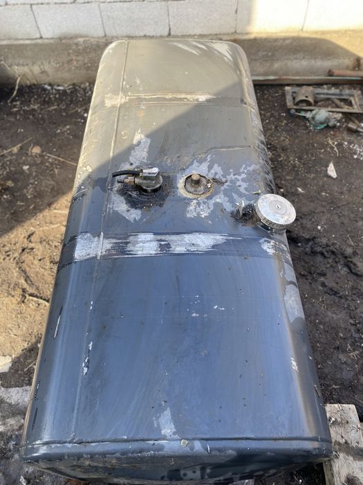 Бак продам алюминий