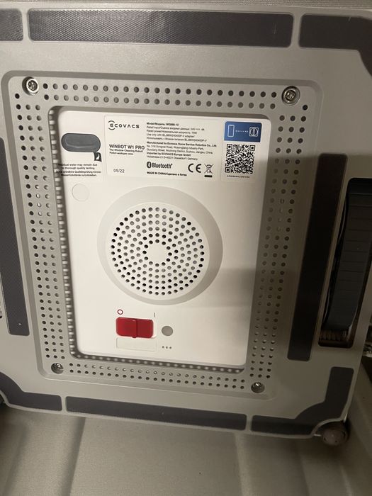 Dispozitiv de spalat geamuri Ecovacs winbot w1 pro