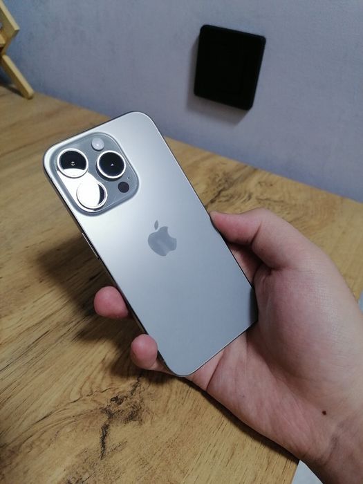 Iphone 15 pro/256gb