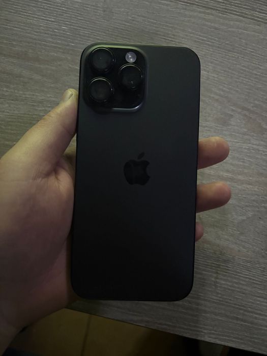 Айфон 16 про мах