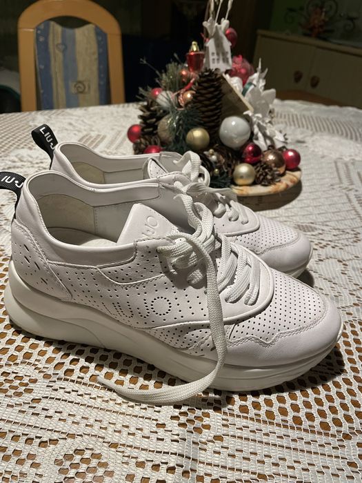 Pantofi albi piele Liu Jo 37