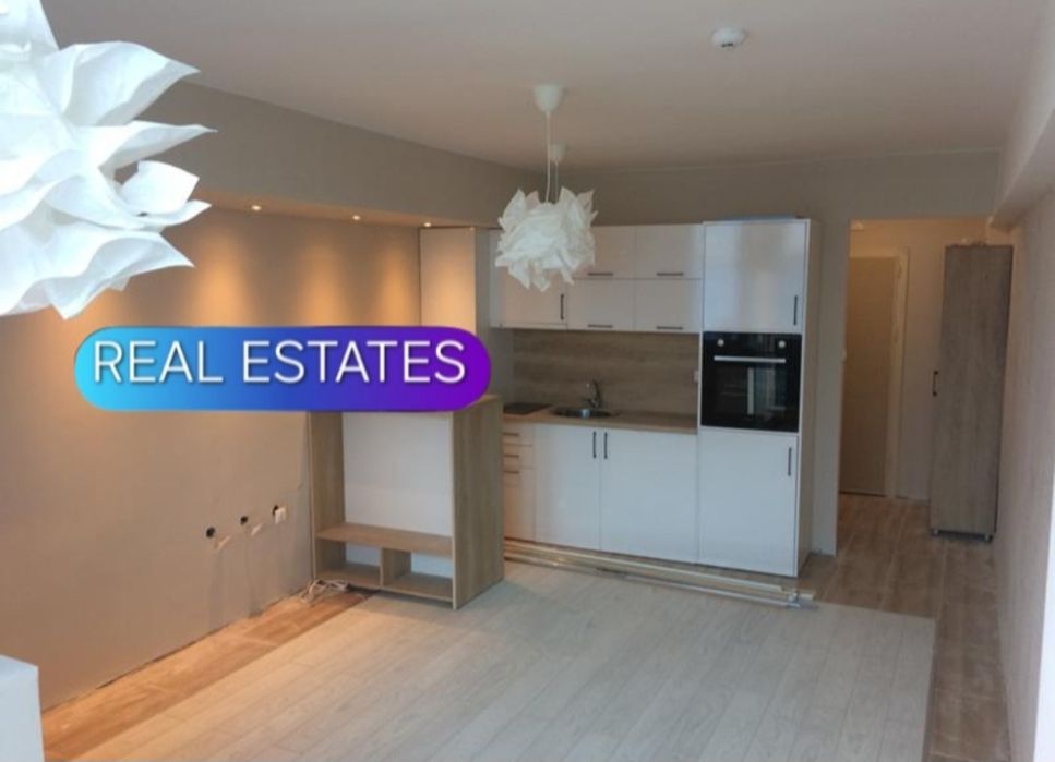 Дава се под наем Двустаен апартамент в София, Студентски град - 50 кв.м за 510 € - Снимка #1