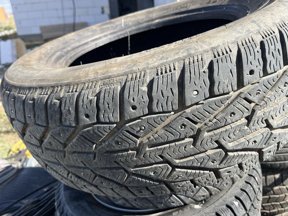 Продам зимние шины
