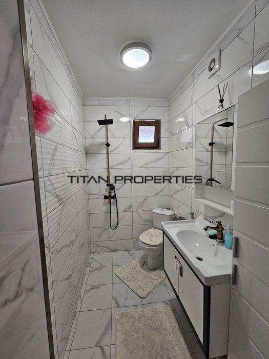 Продава се Тристаен апартамент в Бургас, Долно Езерово - 84 кв.м за 2381 €/кв.м - Снимка #8