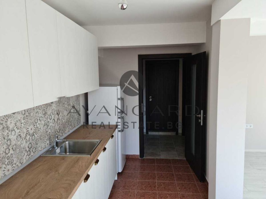 Продава се Двустаен апартамент в Пловдив, Кючук Париж - 65 кв.м за 997 €/кв.м - Снимка #2