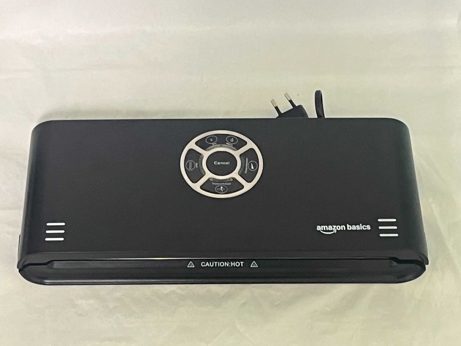 Вакуум машина /уред за вакуумиране Amazon Basics (120W) – с 6 месеца гаранция!