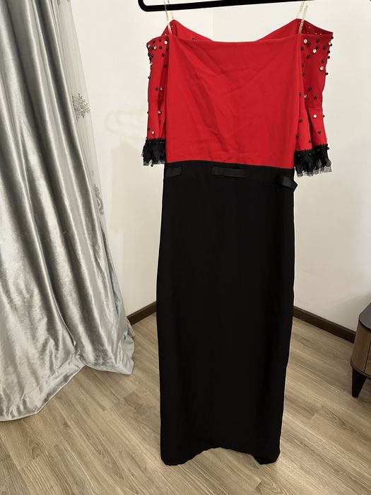 Платье вечернее нарядное