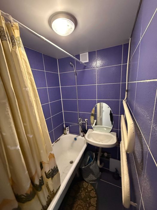 Продам 2х комнатная район ВОКЗАЛа