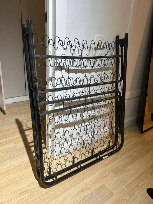 Раскладушка с матрасом